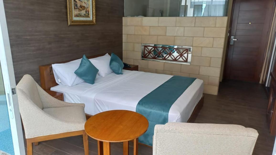 The Culture And Gallery Hotel