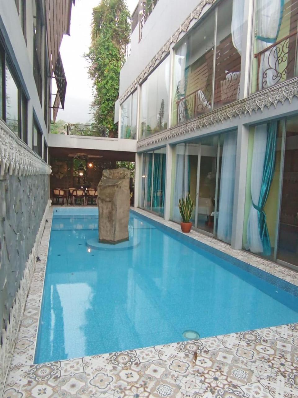 Hotel The Culture And Gallery Bogor