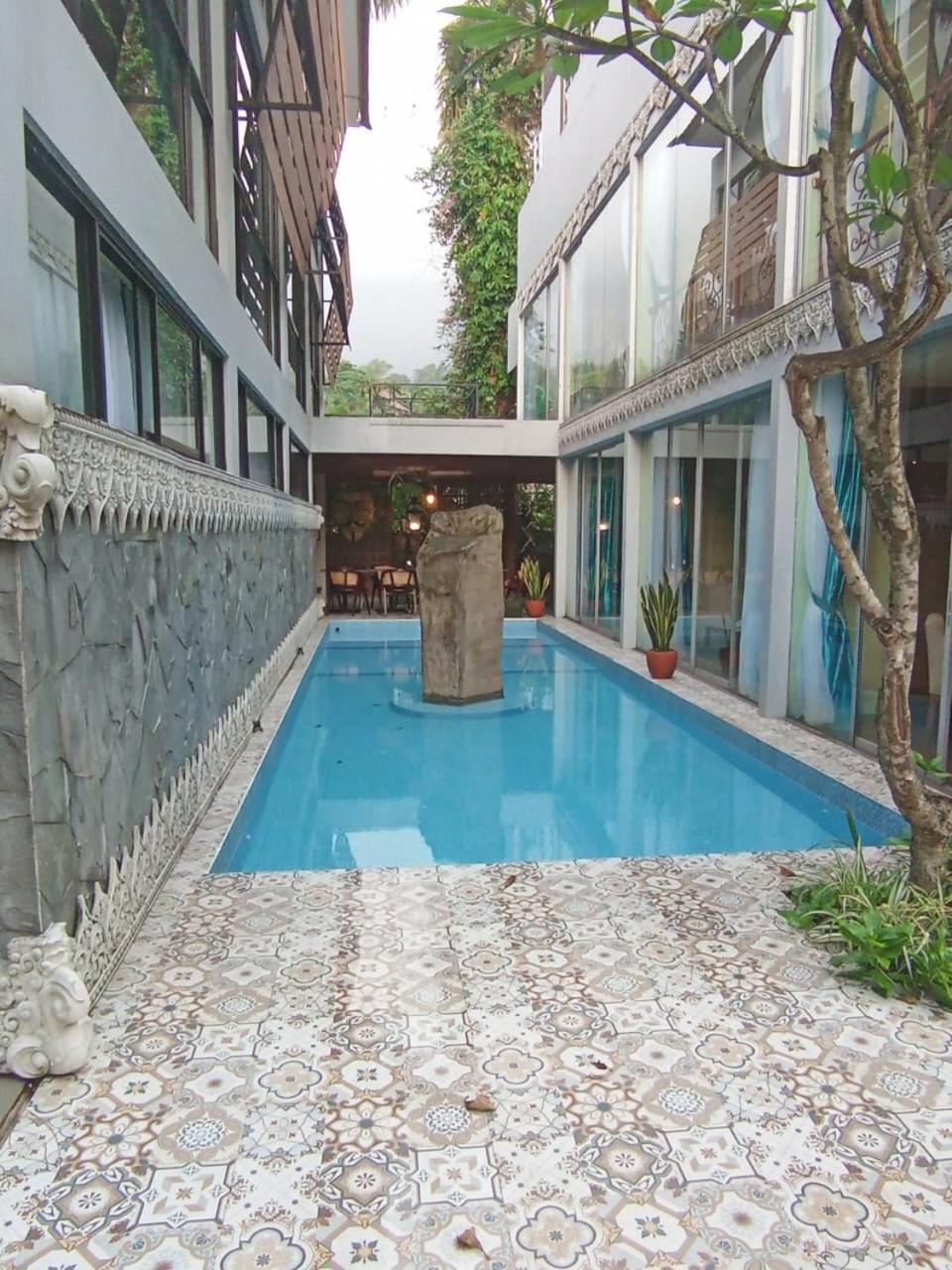 Hotel The Culture And Gallery 4*